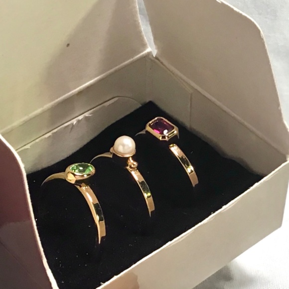 🌺NEW! Gold & Gemstone Stacking Rings - Picture 4 of 11